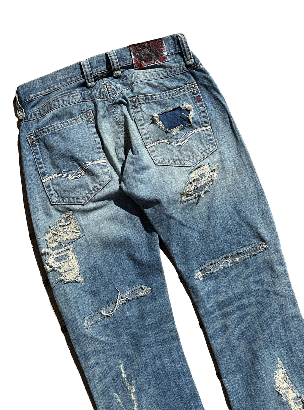 Pureliism™ Distressed light blue jeans, w: 31
